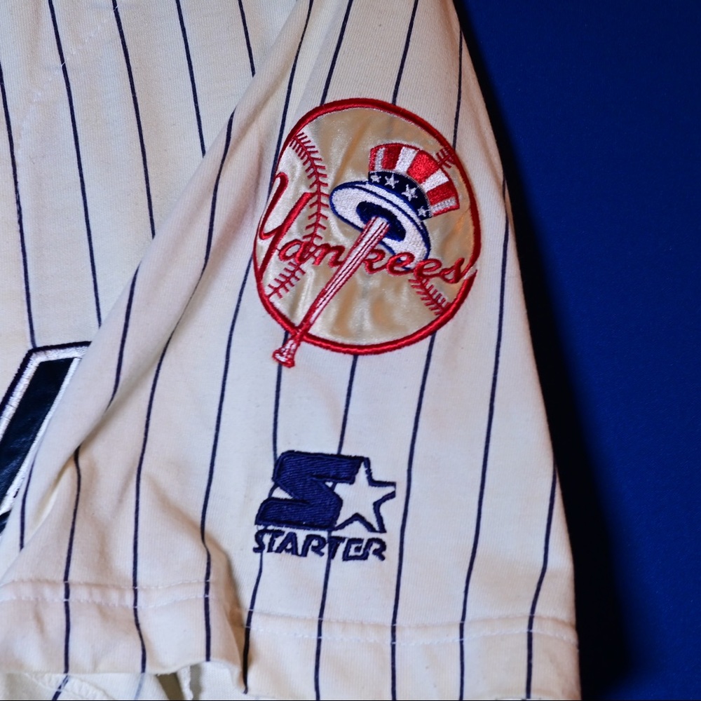 NY Yankees Jersey (Vintage 90s STARTER) - Picture 5 of 16